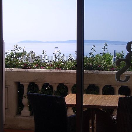 Hotel Beau Soleil เลอลาวองดูว์ ภายนอก รูปภาพ