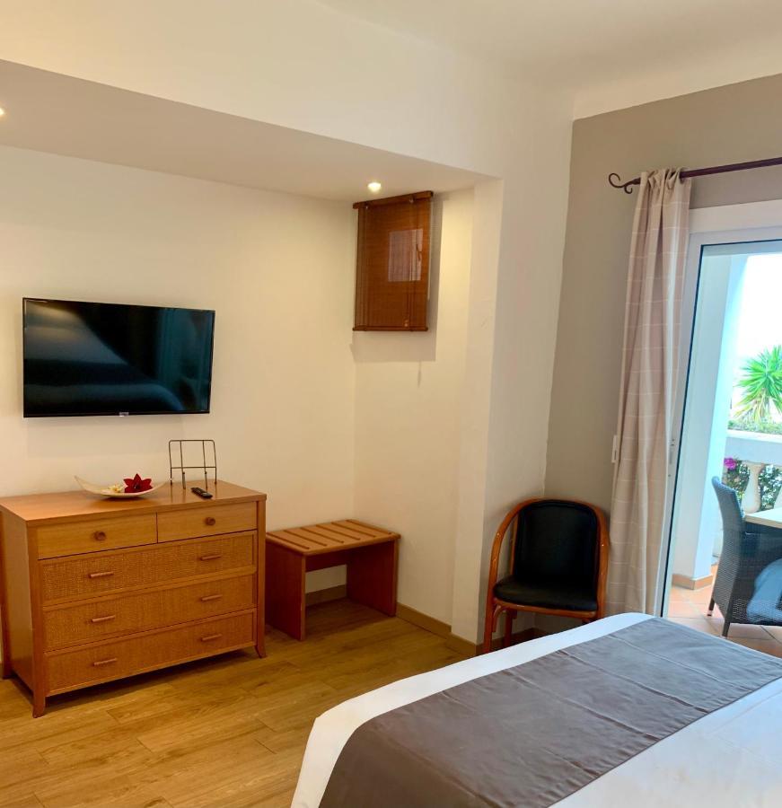 Hotel Beau Soleil เลอลาวองดูว์ ภายนอก รูปภาพ
