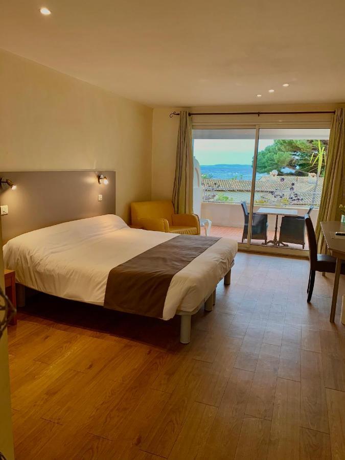 Hotel Beau Soleil เลอลาวองดูว์ ภายนอก รูปภาพ