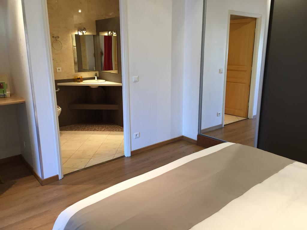 Hotel Beau Soleil เลอลาวองดูว์ ภายนอก รูปภาพ